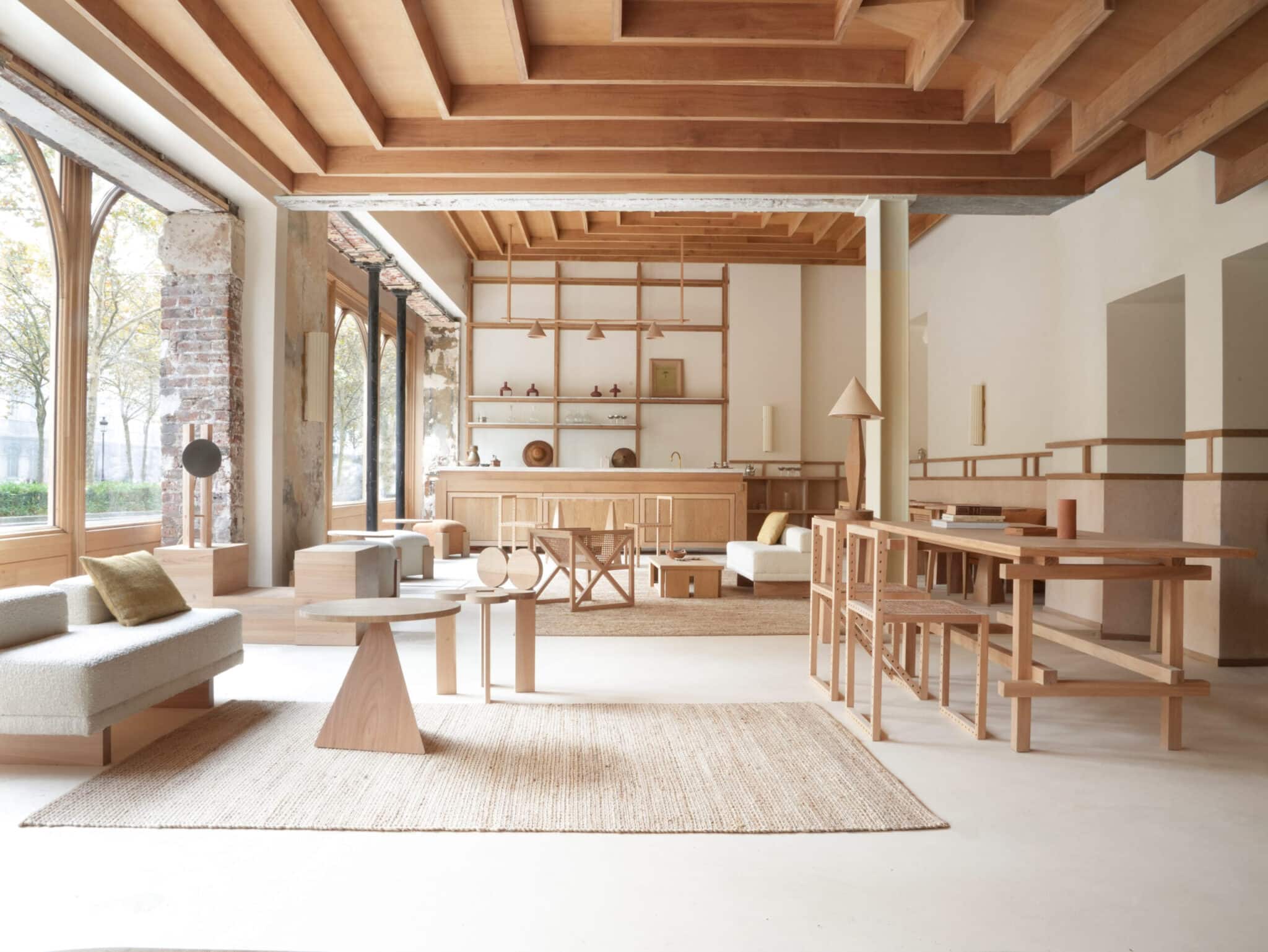 불로 디자인하기: 파리의 건축 열풍을 견인하는 유칼립투스