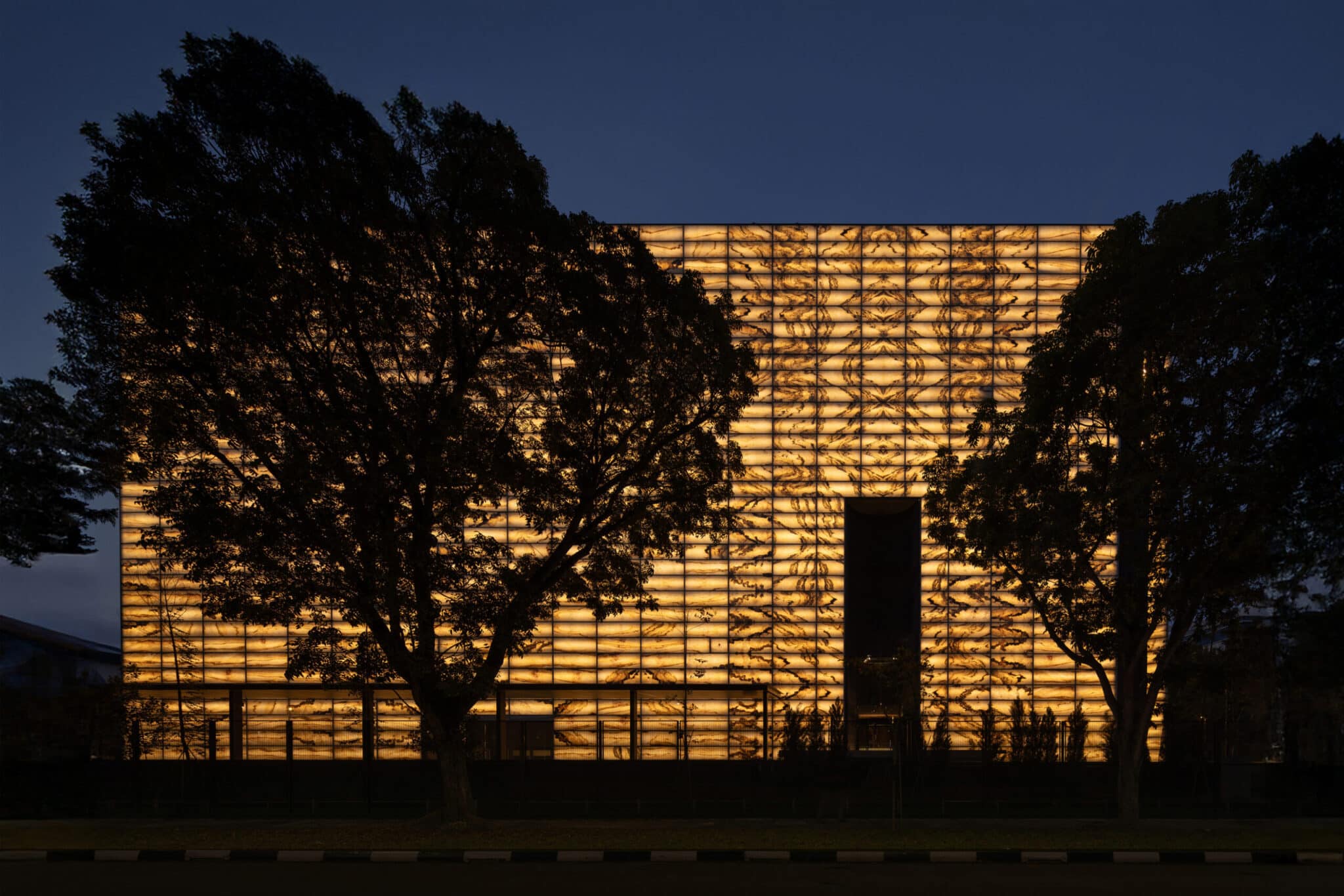 석기 시대 2.0: 현대를 위한 돌 재창조의 건축가들