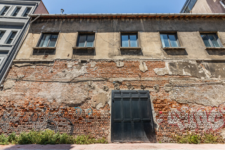 The 18th Istanbul Biennial Unveils Venues and Artists for Its First Leg - Image 4 of 9