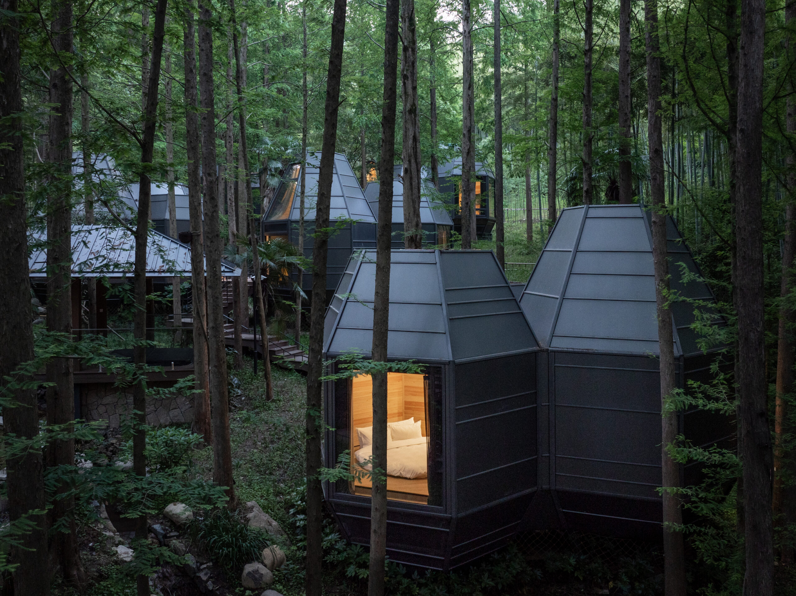 Dongmingshan Senyu Hotel-architizer