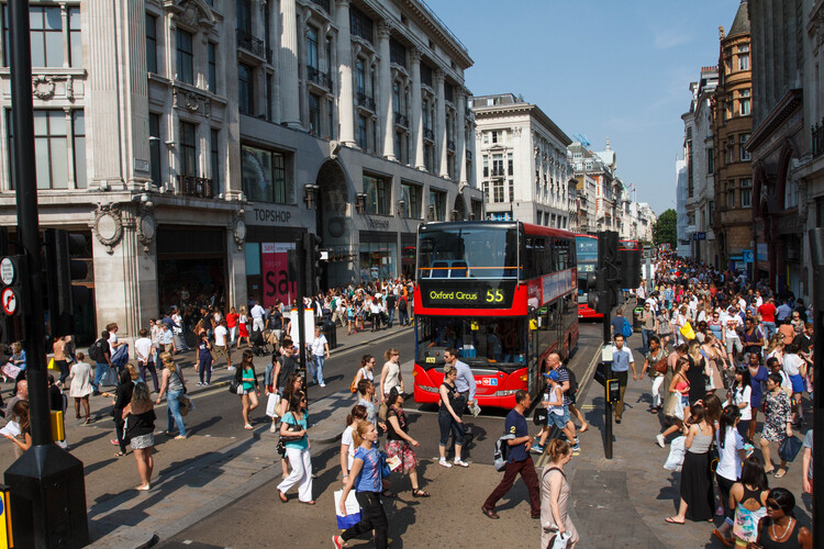 From London to Houston: Four Ongoing Pedestrianisation Initiatives Shaping More Walkable Cities - More Images
