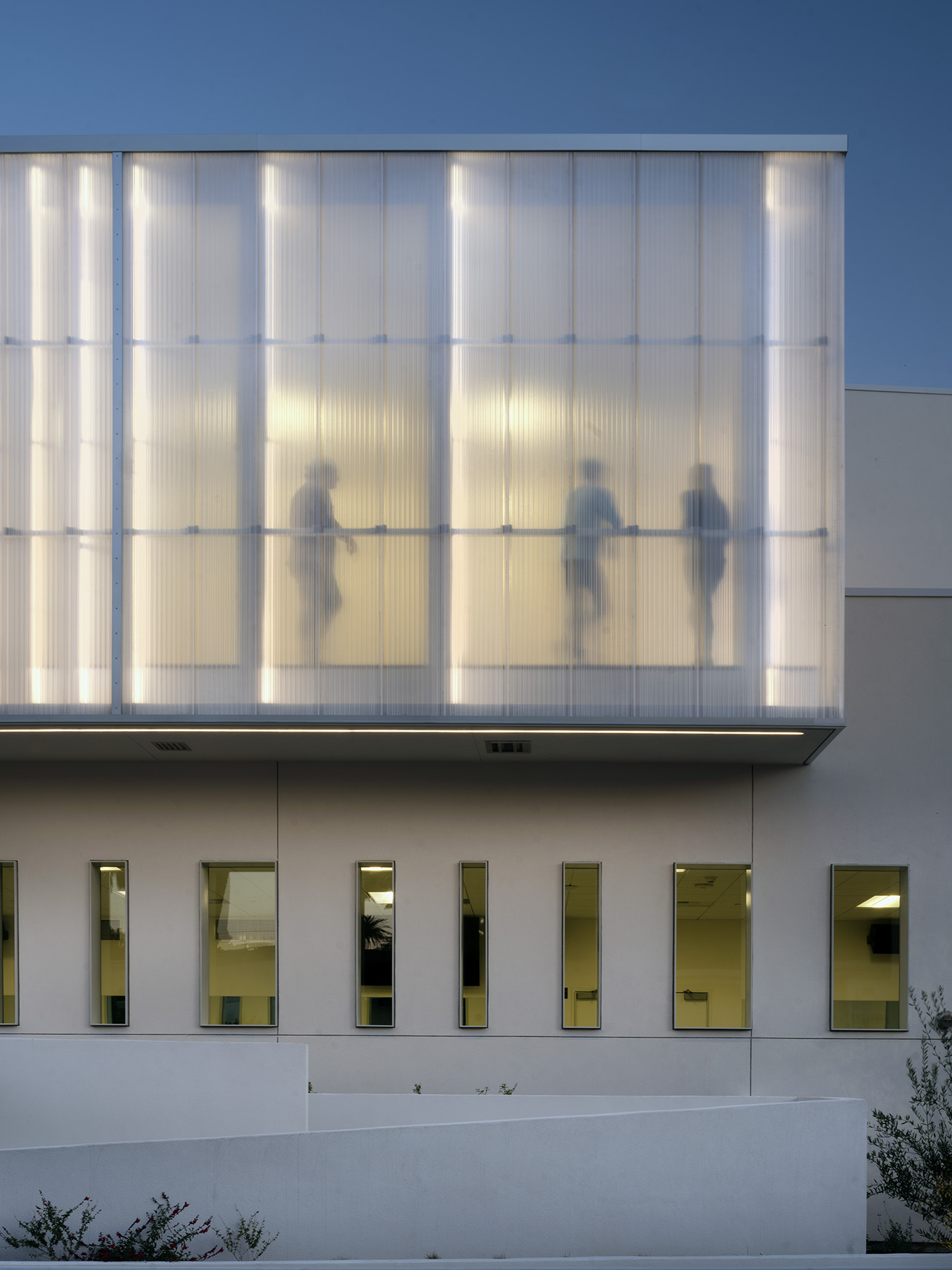 Glorya Kaufman Performing Arts Center_01-architizer