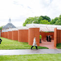 Serpentine Pavilion 2026 a serpentine, designed by Isabel Abascal and Alessandro Arienzo, LANZA atelier. Exterior view . Image © LANZA atelier, Photo Iwan Baan, Courtesy Serpentine The 25th Serpentine Pavilion Designed by LANZA atelier Opens to the Public on June 6th, 2026 - Image 2 of 7