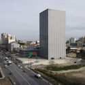 Burgo Tower / Eduardo Souto de Moura. Image © Luis Ferreira Alves Eduardo Souto de Moura Receives UIA Gold Medal at Ceremony Held in Sagrada Família, Barcelona - Image 5 of 8