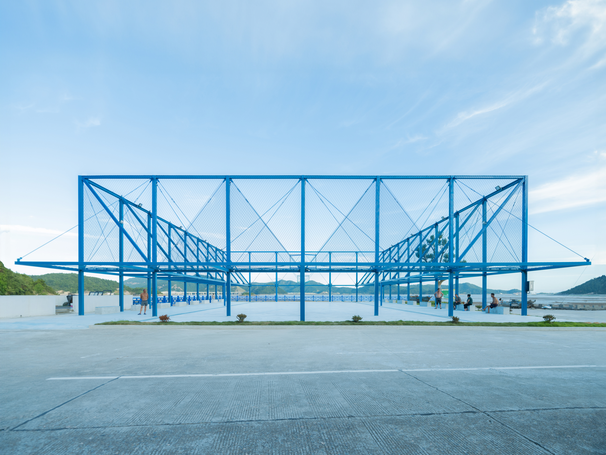 Blue Court-Found-Projects-architizer