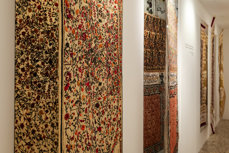 The ECC Awards Shortlist Explores Memory, Identity and Technology in Venice - Image 44 of 52