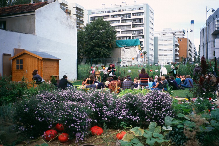 Who Owns Public Space? Three Active Models of Shared Management Shaping Urban Commons in Europe and New York - Image 6 of 21