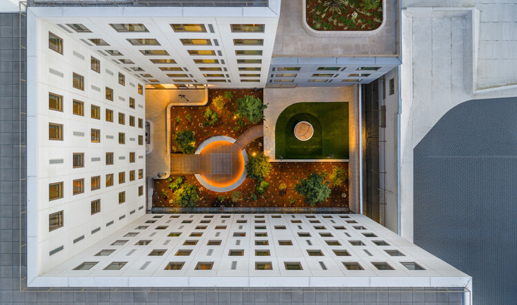 Lina Bo Bardi's First Exhibition in China and GXN's Reclaimed-Material Community Space: This Week's Review - More Images