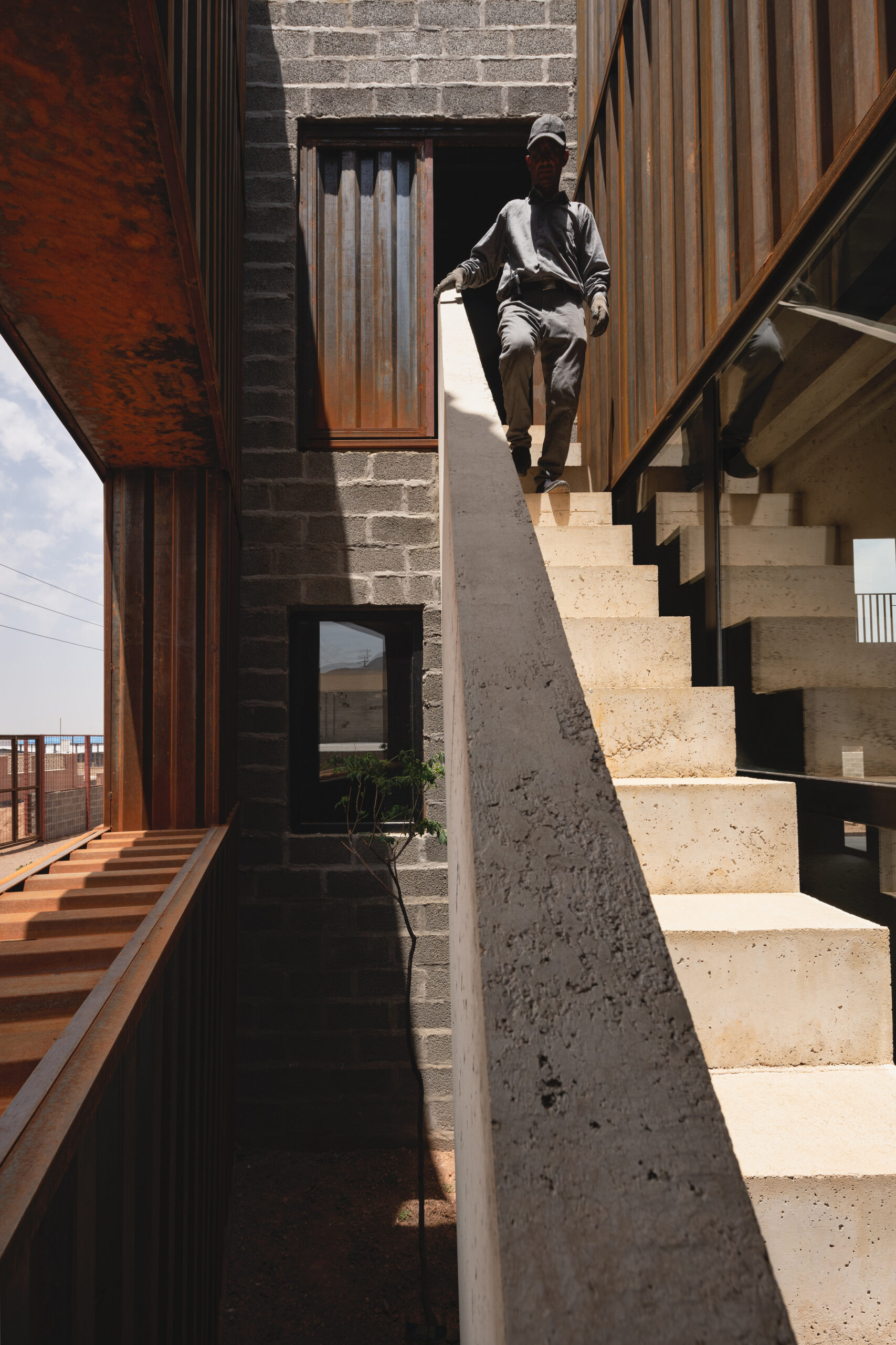 Process Department of Shamim Polymer Factory_02-architizer