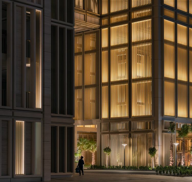 Pelli Clarke & Partners' City Tower One and Dubai Cityscape Under the Lens of Ahmad Alnaji - Image 24 of 26