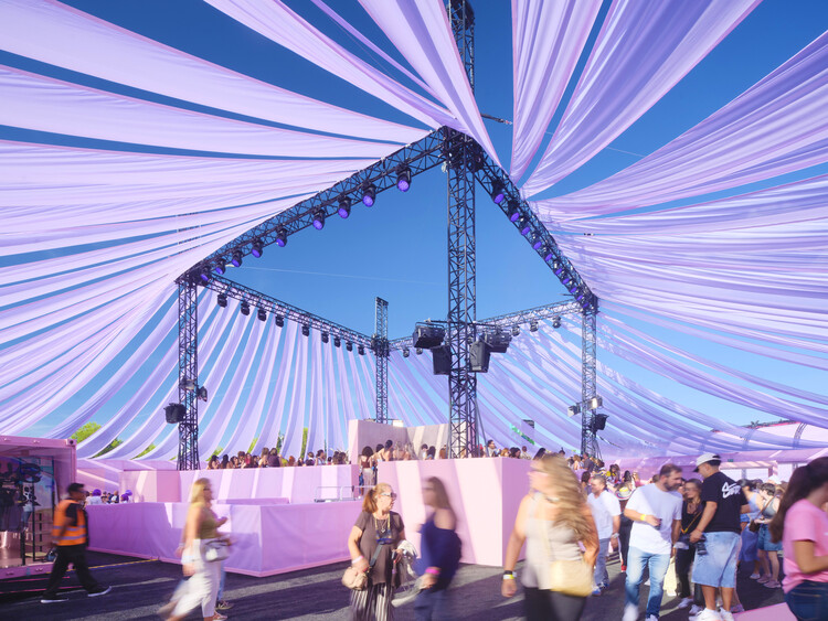 BIG’s Macondo Park Opens as a Temporary Cultural Landscape for Shakira’s Madrid Residency - Image 8 of 13