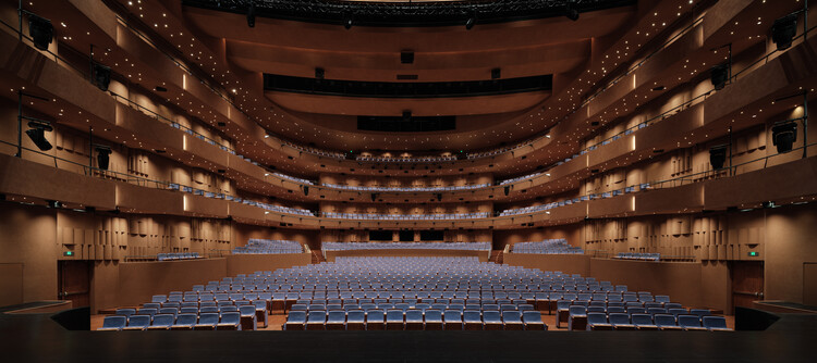 Snøhetta’s Shanghai Grand Opera House Opens With a Sweeping Roof and Panoramic River Views - Image 14 of 15