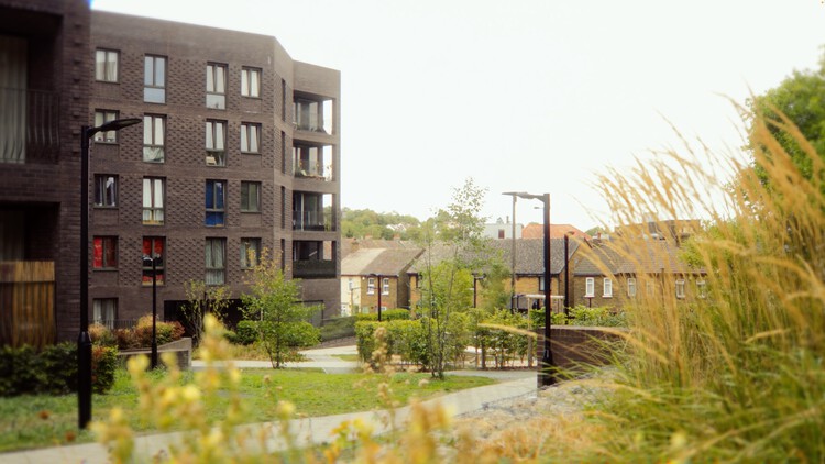 Lion Green Road by Mary Duggan Architects and RUFFARCHITECTS Wins RIBA Stirling Prize 2026 - Image 5 of 9